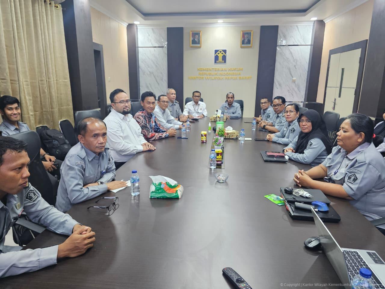 WhatsApp Image 2025 12 08 at 18.42.55