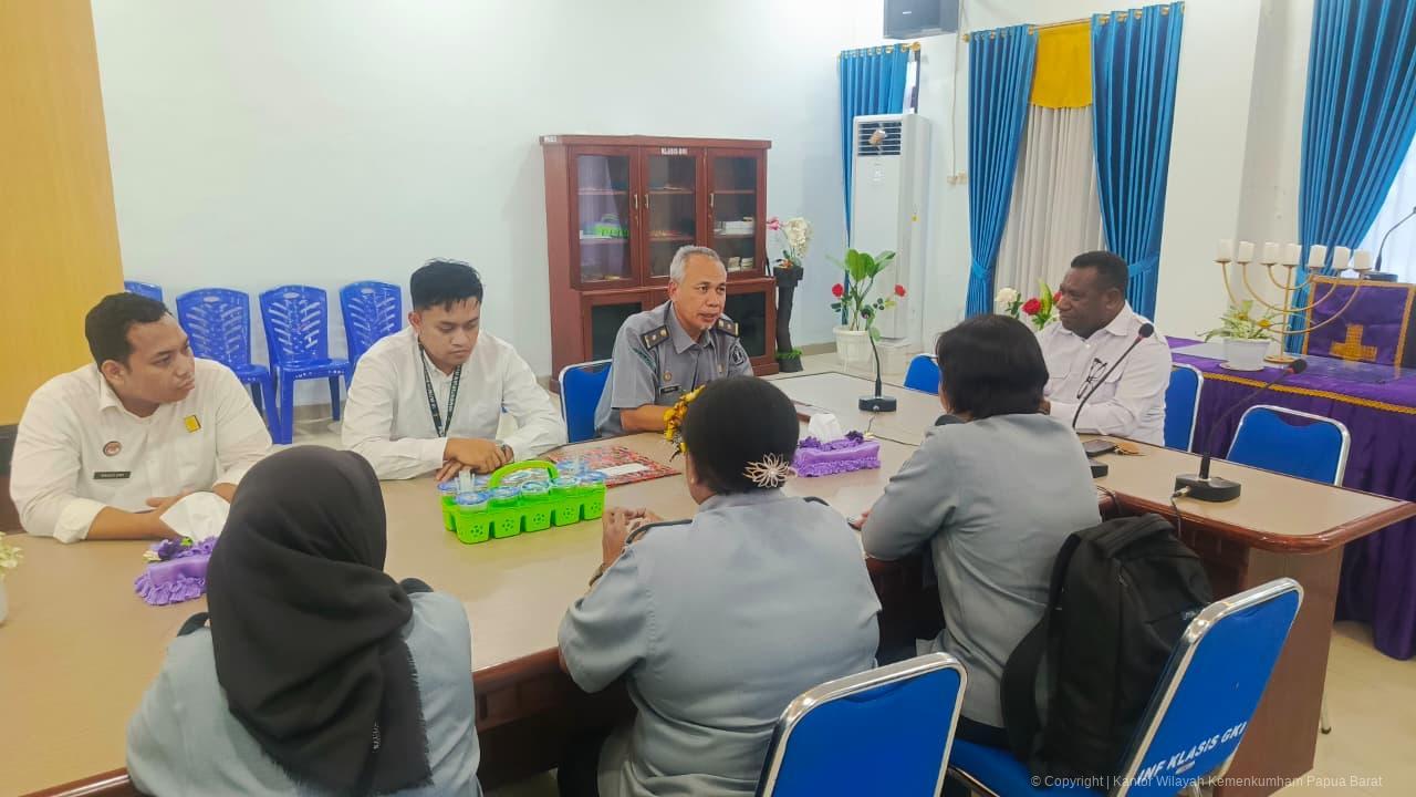 WhatsApp Image 2025 12 08 at 18.26.16